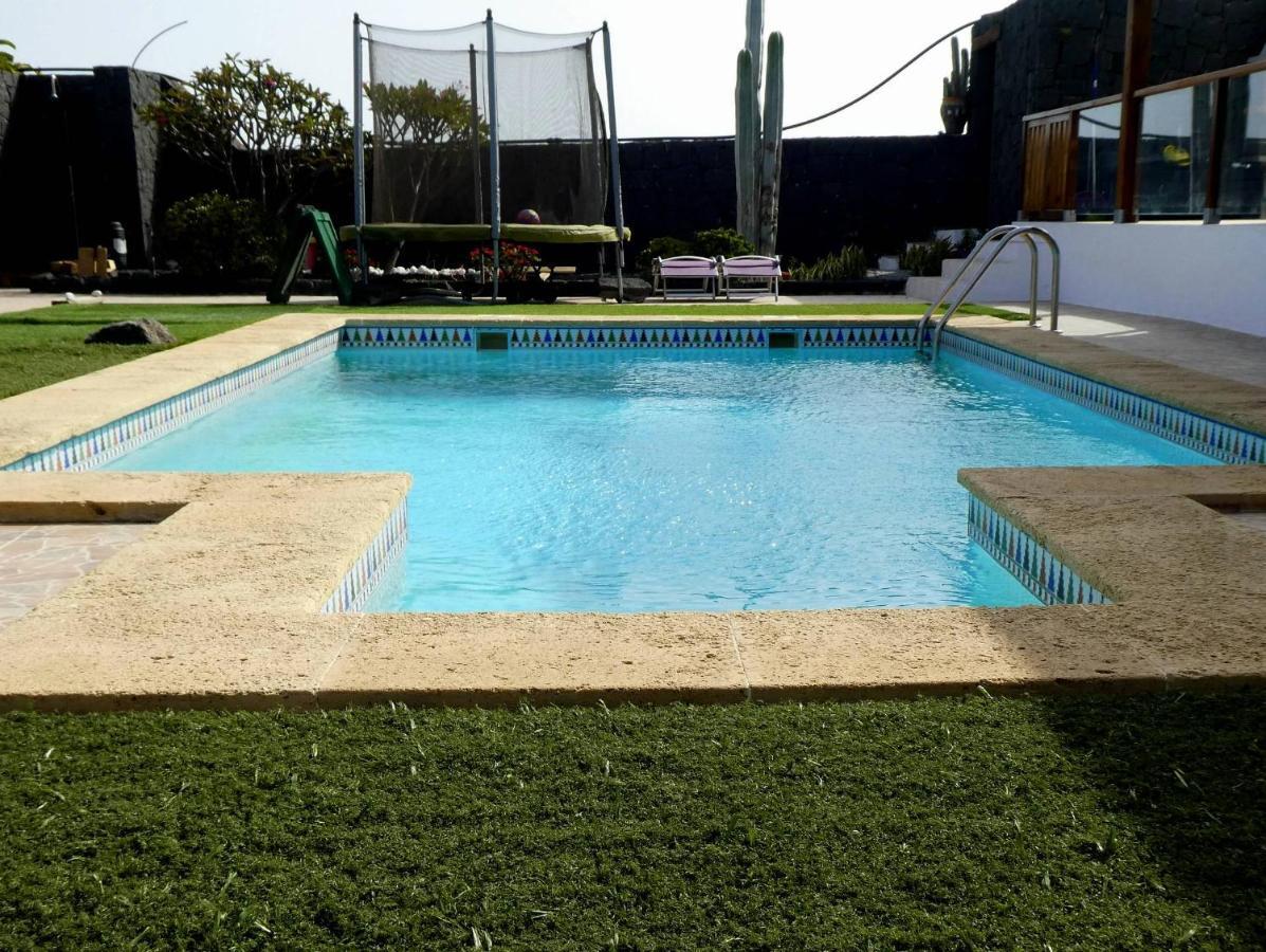 Apartamento Los Llanitos En La Asomada Tias Exterior photo